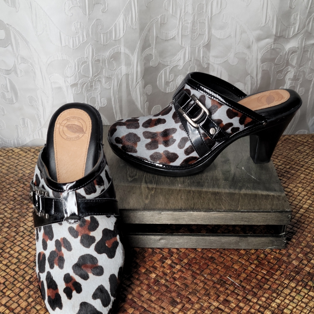 Cow hair mules. Size 7 - Picture 3 of 10